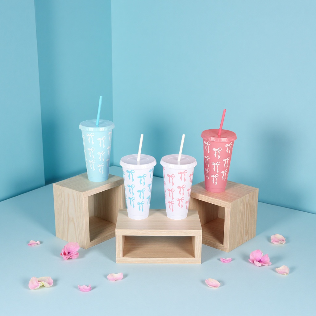 Children's water cup, summer portable insulated cup, plastic cup 180ml, leak-proof design, large capacity 213326203 Application Scenario