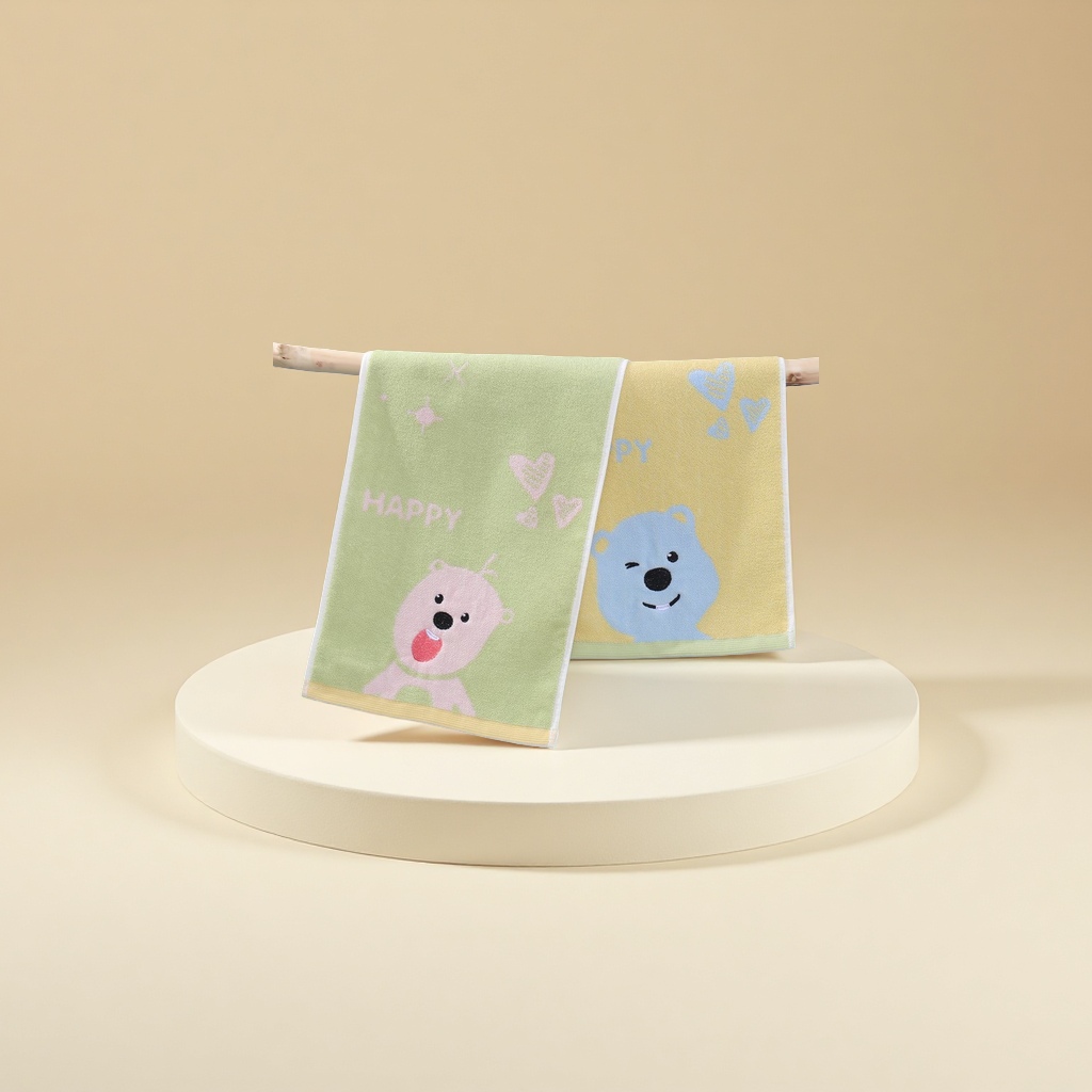 Children's cartoon cute bear towel, soft and absorbent face towel, specially designed for babies