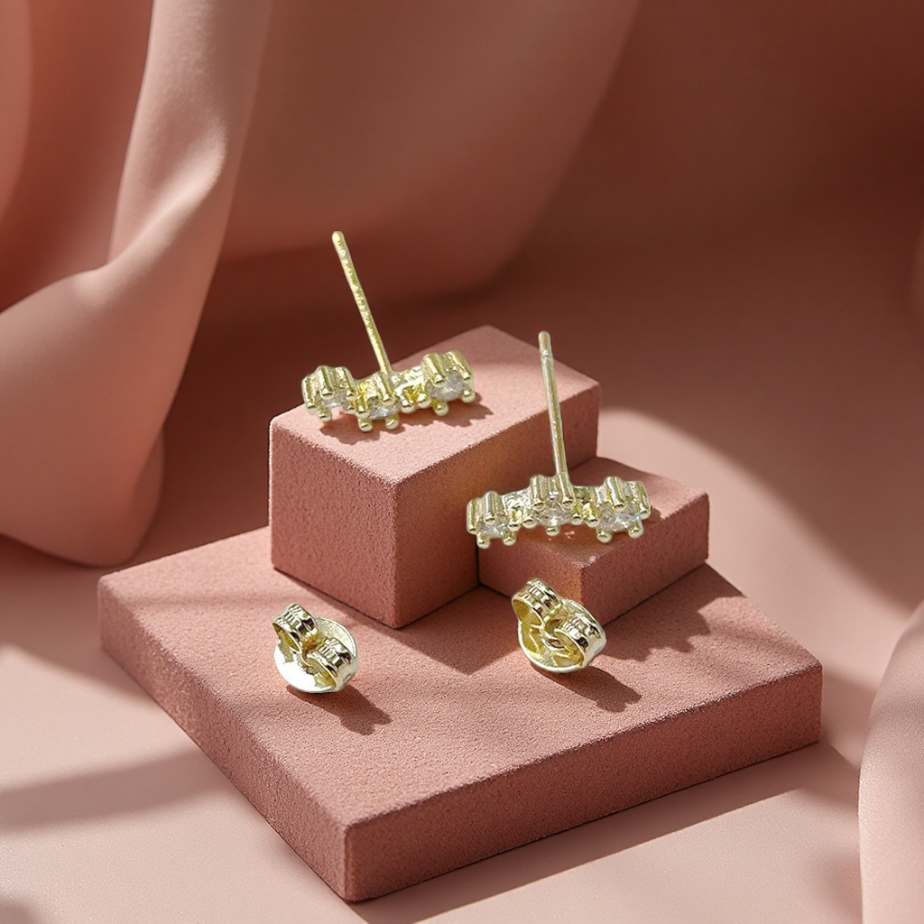 DIY jewelry accessories, diamond-patterned flower stud earrings, gentle, sweet, niche, light luxury, individual, simple and versatile for women