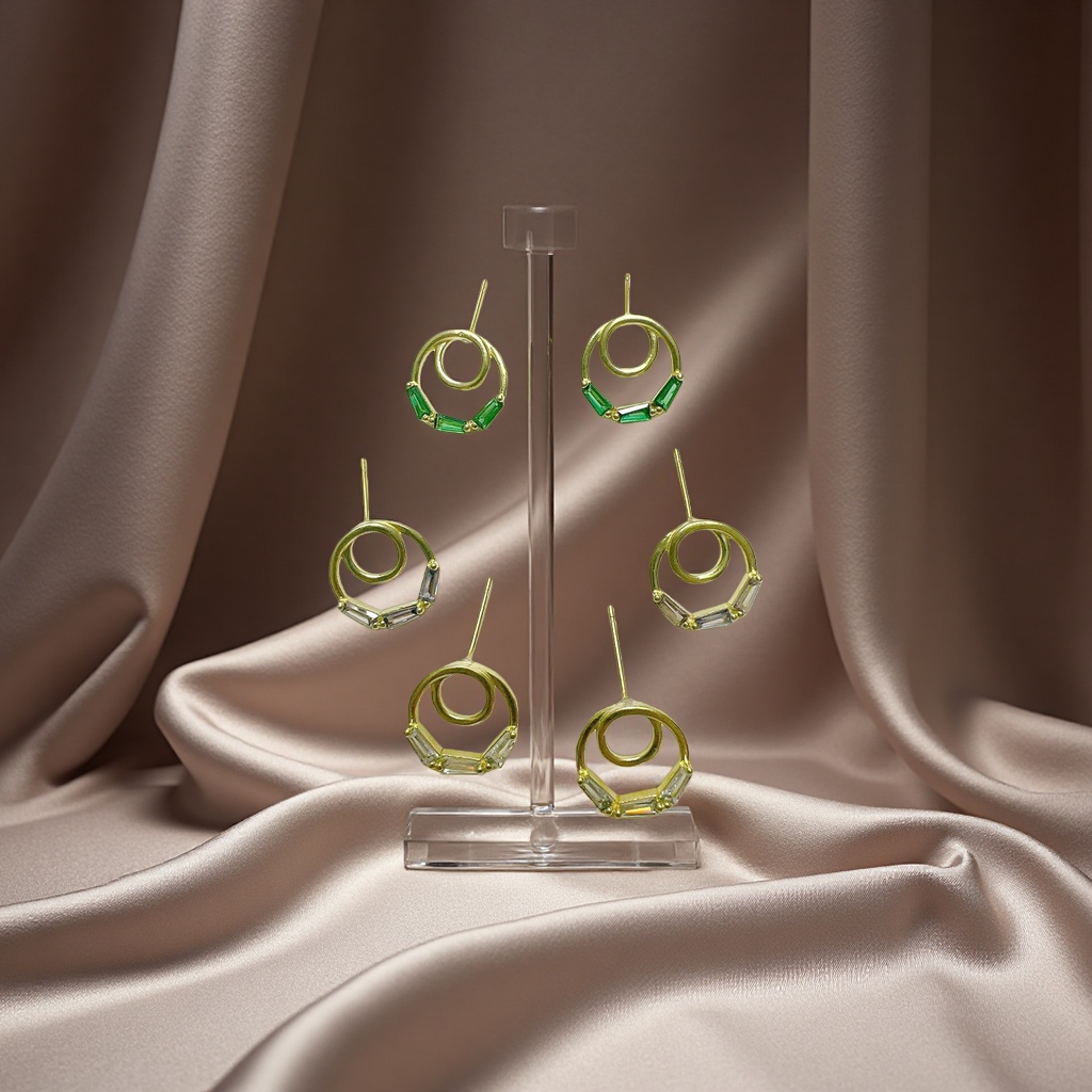 The new double-circle micro-inlaid zirconium stud earrings for women from Dongdaemun, South Korea, are simple and fashionable copper earrings Specification image