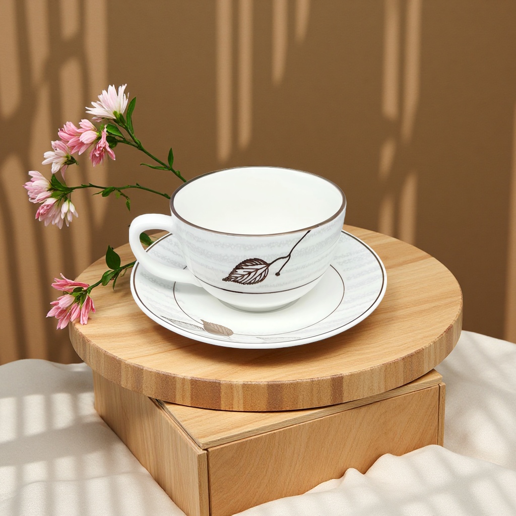 Nordic-style ceramic coffee cup and saucer set for home afternoon tea, simple striped mugs