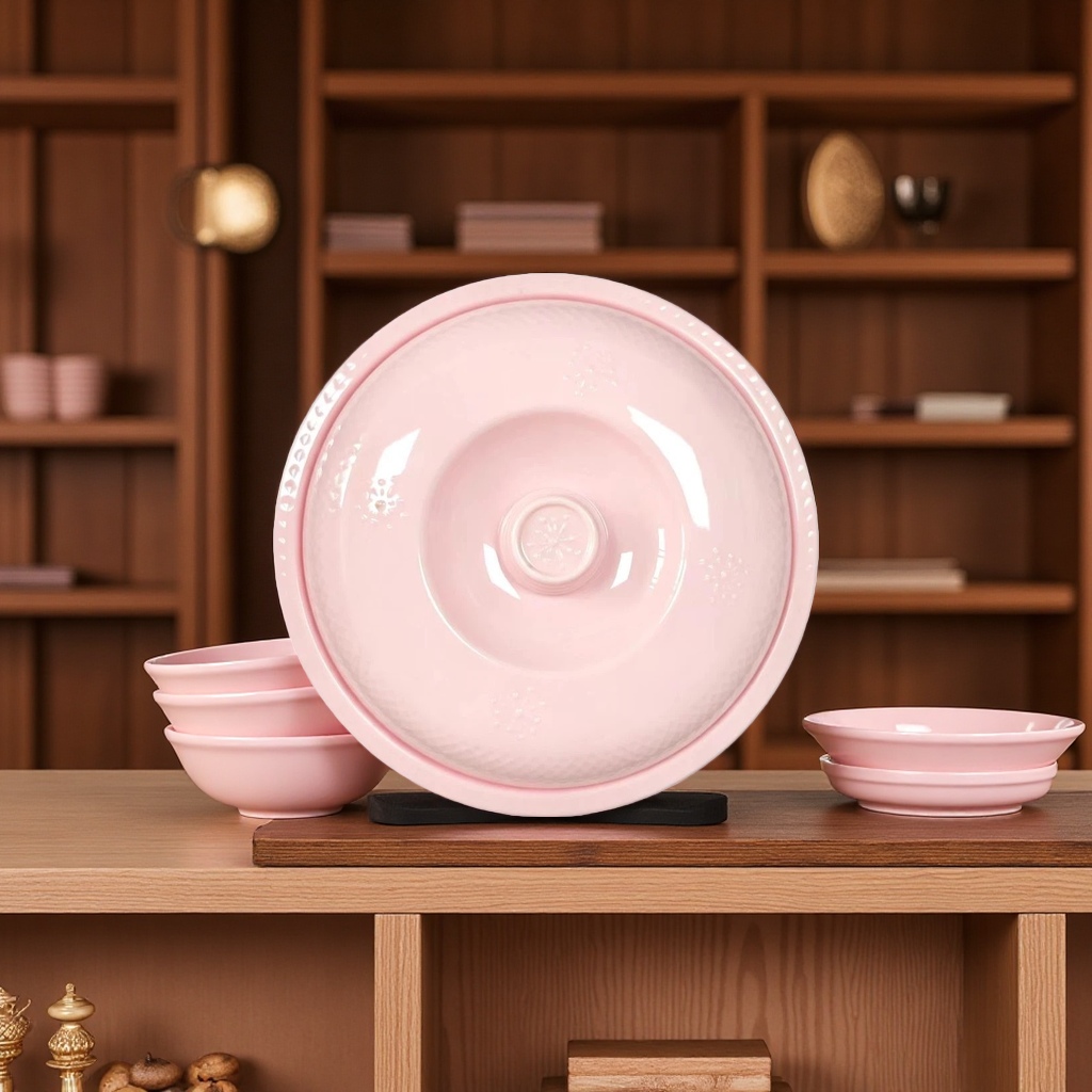 Melamine covered bowl, soup bowl, hot pot restaurant, commercial round rice seasoning plastic tableware Application Scenario
