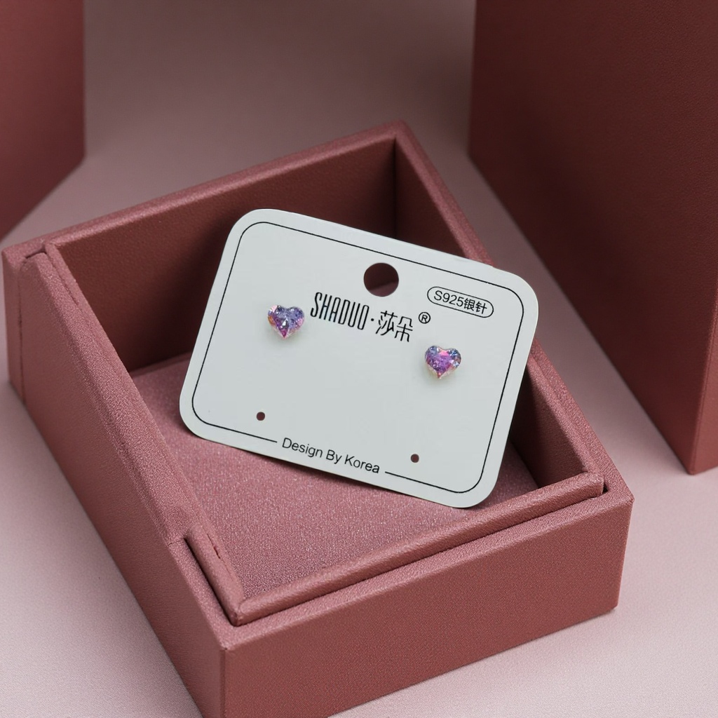 S925 Silver Needle heart-shaped crystal women's ear studs, simple and niche design, high-end feel, Korean-style versatile summer earrings details Picture