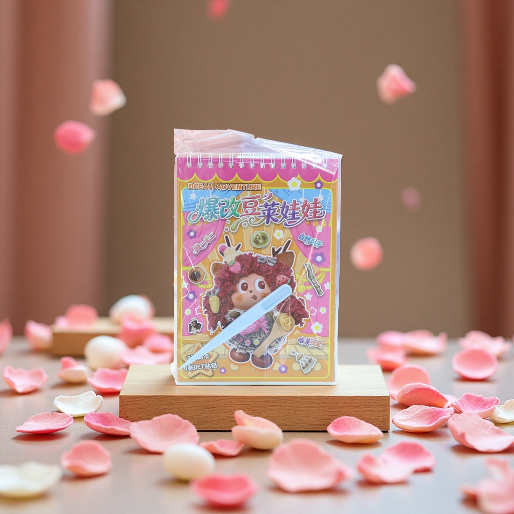 A cute, educational and creative princess sticker book toy with a modified pod doll dress-up sticker details Picture