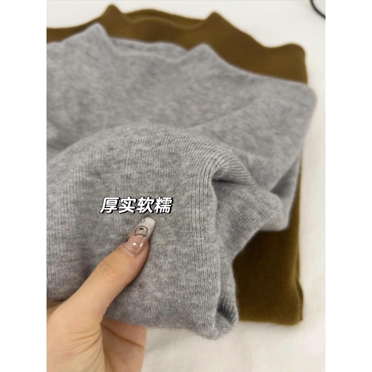 A high-end, soft and slender small stand-up collar sweater base layer for women, a semi-high-neck knitted long-sleeved inner layer for autumn and winter pic 3