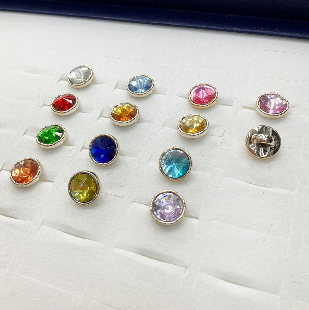 纽扣/盘扣/袖扣/金属四合扣/纽扣扣子白底实物图