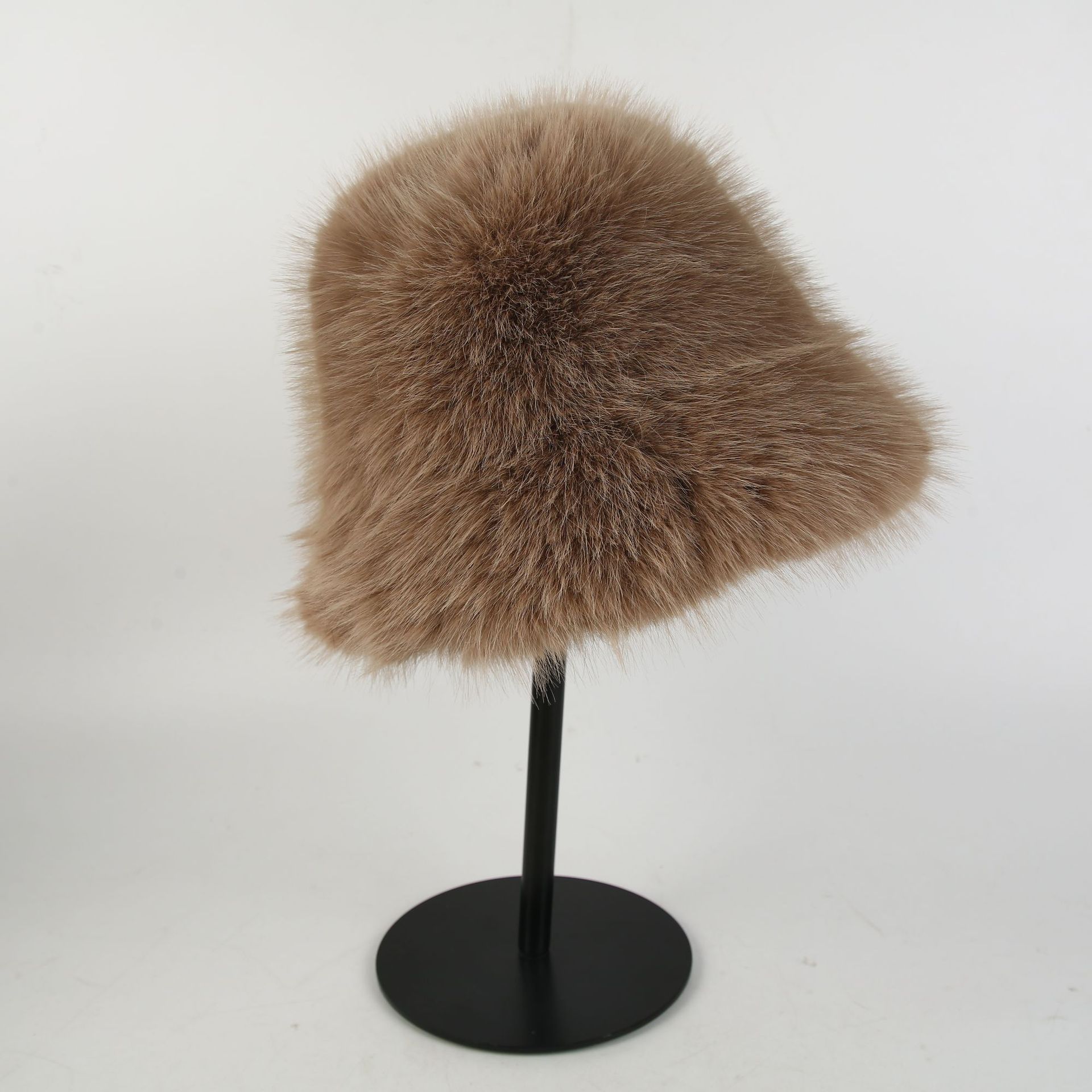 New autumn and winter faux mink flat top hats for women, warm and versatile Mongolian plush hats that show off your face, fashionable hats for children, clothing and accessories Specification drawing