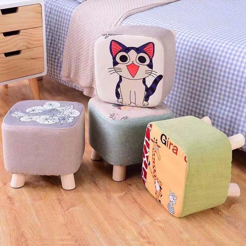 卡通布艺小木凳家用实木方凳沙发凳换鞋凳活动礼品凳