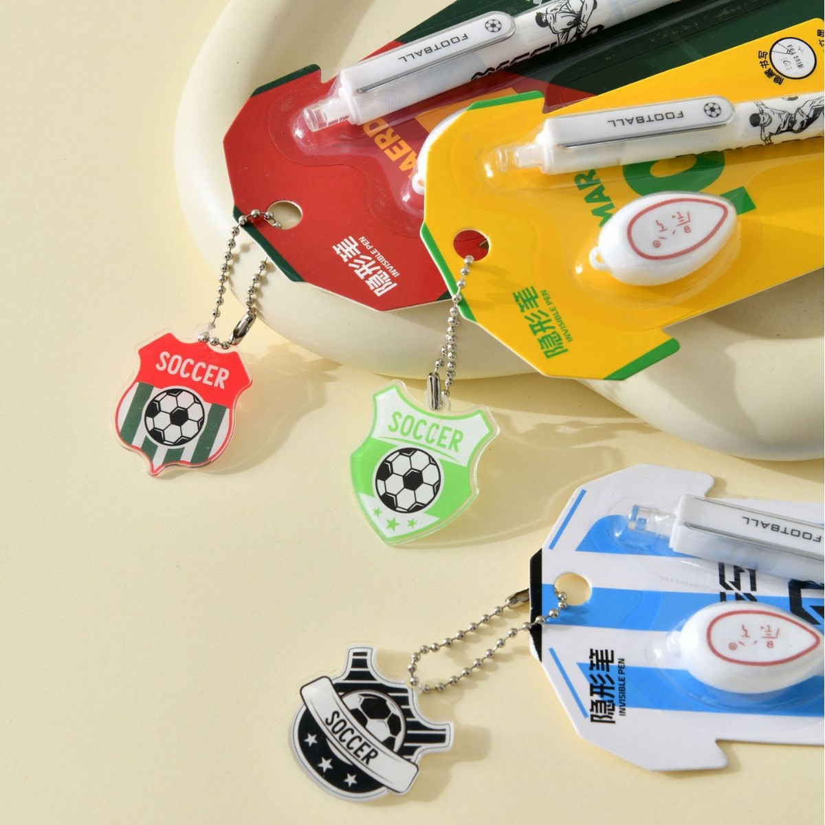 New football-press invisible pen light, neutral pen, ultraviolet marking, note-taking pen 18-piece set Application Scenario