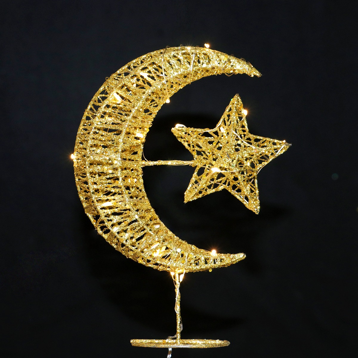 Middle East cross-border LED ironwork moon and star moon lamps, festival decoration for Ramadan, Eid al-Fitr and Eid al-Adha, shopping mall and hotel window table lamps, atmosphere handicrafts