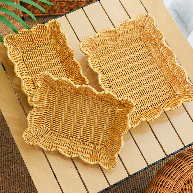 Imitation rattan woven fruit basket, fruit plate, draining basket, light luxury style home living room, candy storage basket, storage basket, multi-functional storage plate Application Scenario