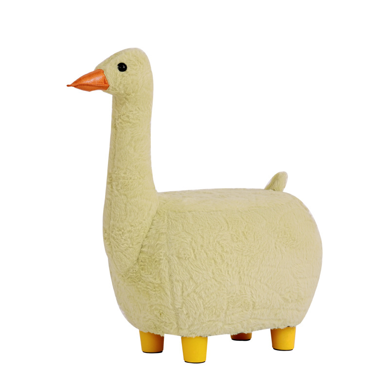 学习桌塑料/树胶凳子白底实物图