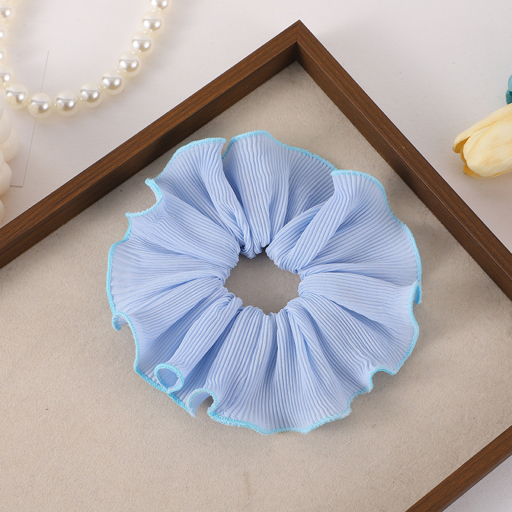 Korean InS-style multi-color flower pleated edge large intestine hair band, fashionable and versatile, trendy hair accessory wholesale, women's headwear Application Scenario