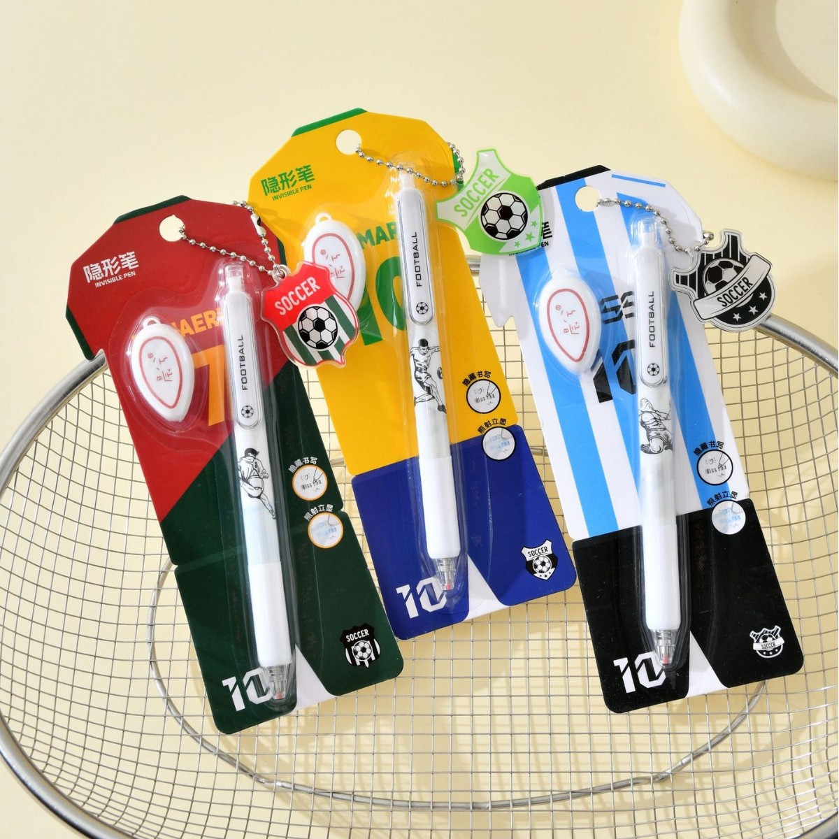New football-press invisible pen light, neutral pen, ultraviolet marking, note-taking pen 18-piece set details Picture