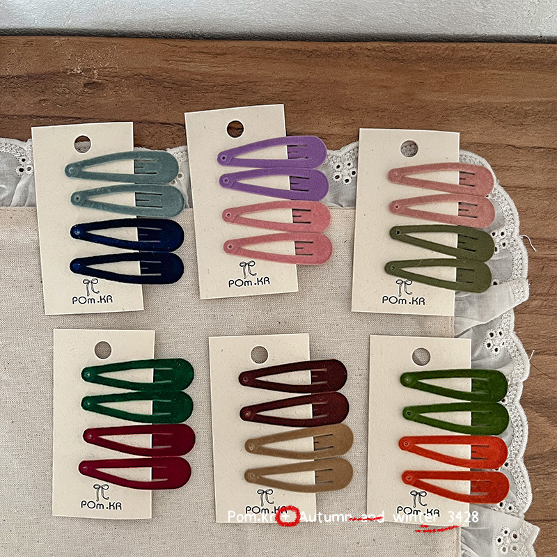 Colorful water drop velvet clips, a versatile and sweet hair clip for girls, a fresh and retro style wholesale women's hair accessory details Picture