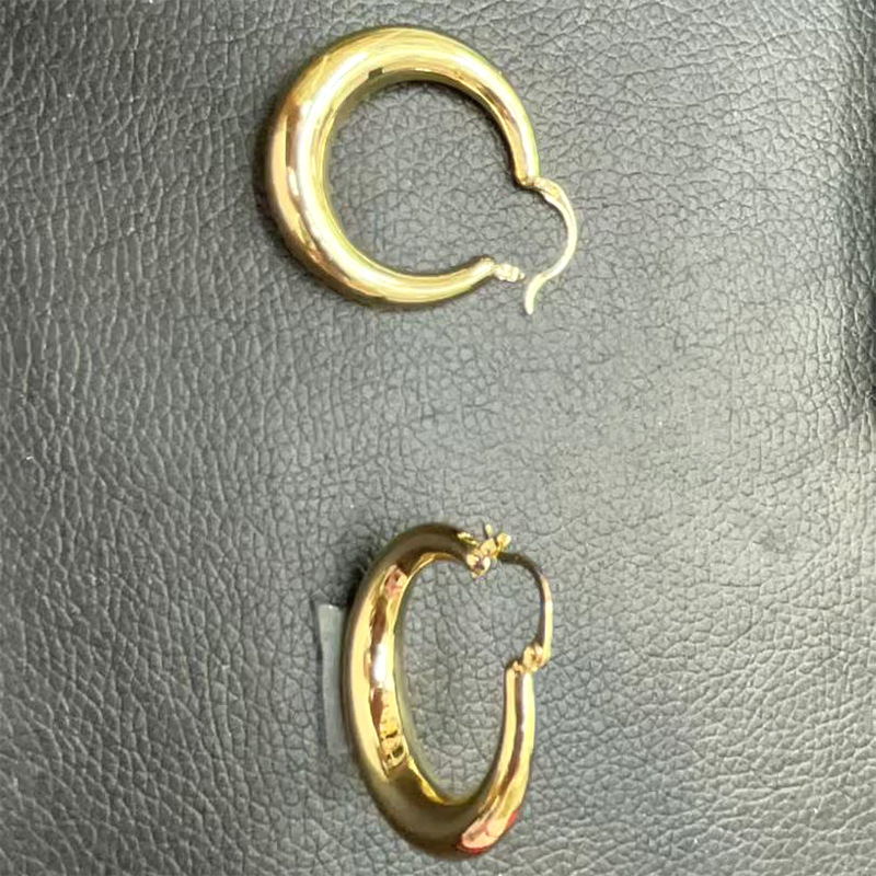 Copper-plated real gold ins metal round ring earrings, simple, niche and light luxury gold earrings for women details Picture