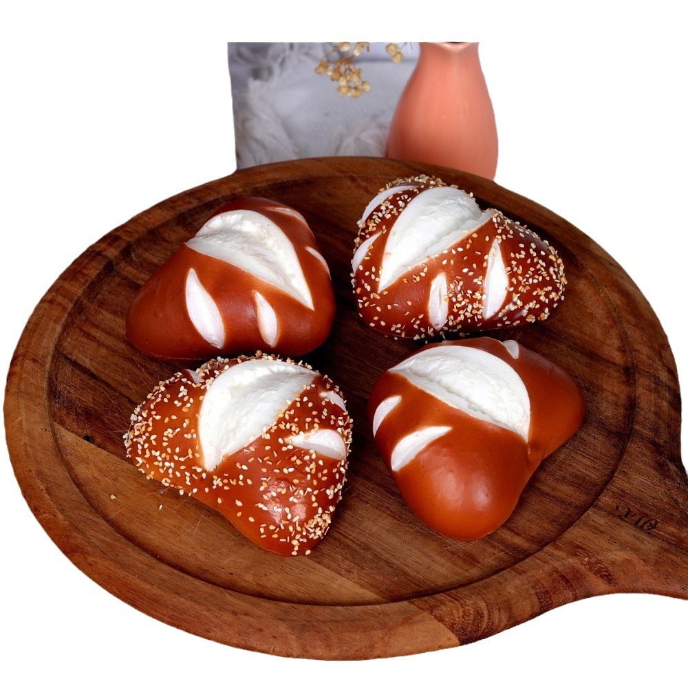 Preel bagel filled short stick alkali water bread, creative home decoration, MBA simulation bread pendant, kitchen bread machine, steamed bun machine, household appliances Item Picture