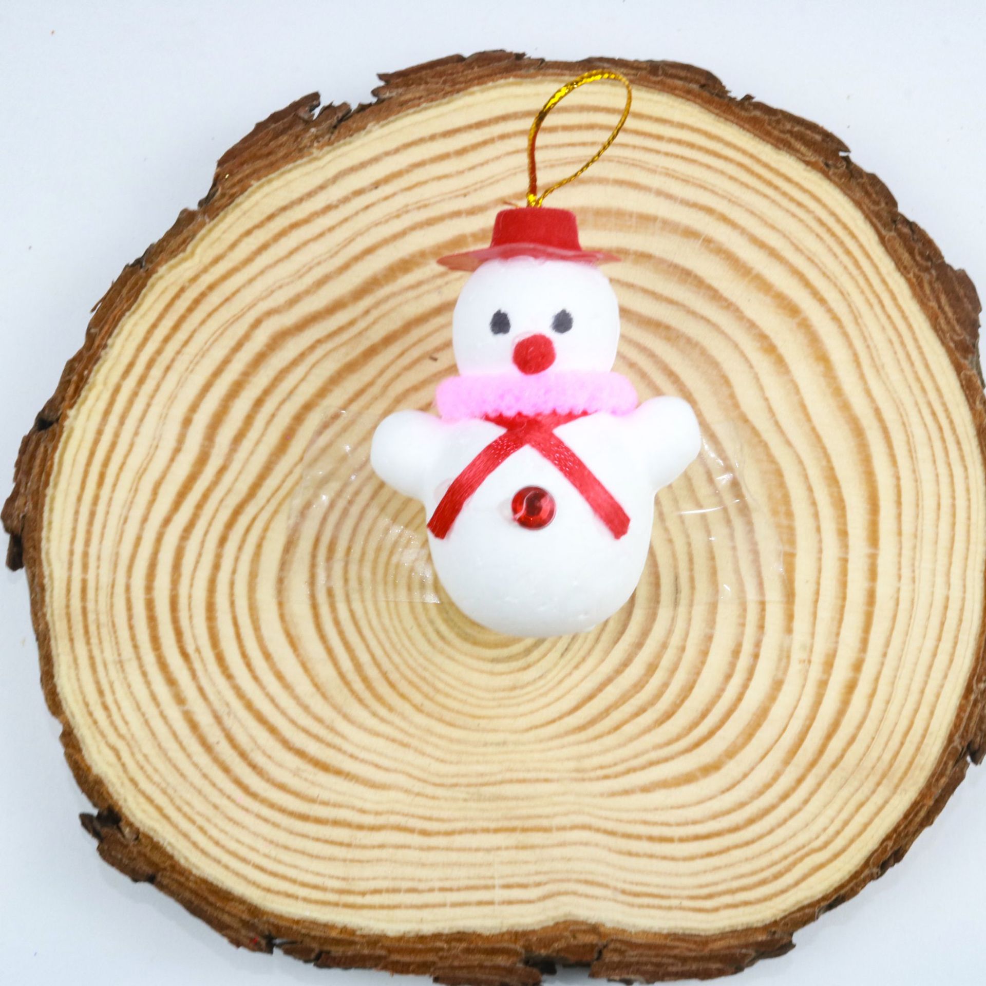 Three sets of Christmas foam snowman three-dimensional decorations, 4.5x6cm, shopping mall and bar scene hanging pieces, festive decoration Item Picture