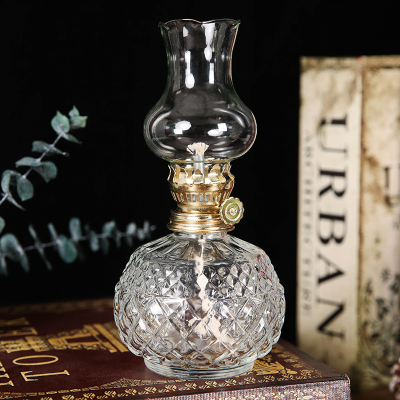 28-hole kerosene lamp glass lampshade, 3cm diameter, retro and nostalgic oil lamp accessories, lamp head, lamp core, lighting fixtures, lamp accessories Application Scenario