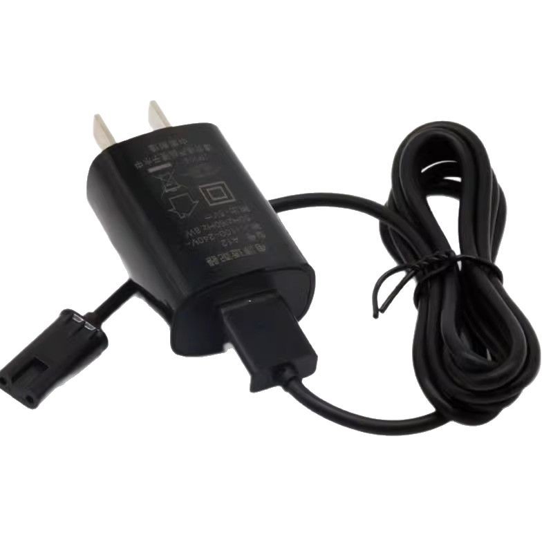 充电器/充电器充电头白底实物图