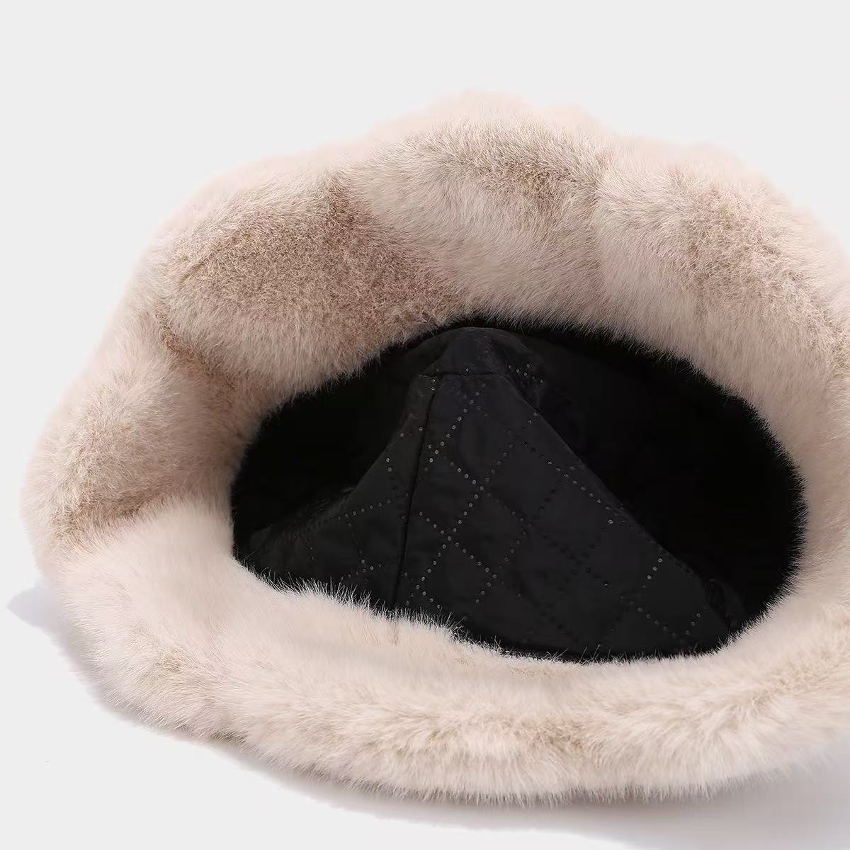 New autumn and winter faux fur fisherman's hat for women, with a high-end ruffled edge, outdoor sunshade and warmth basin hat, clothing and accessories Specification image