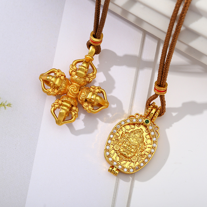 New Vietnamese sand gold necklace with a unique ethnic style, lion head with diamonds, and ancient hollowed-out pendant. Wholesale from the manufacturer