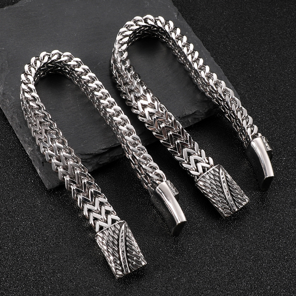 潮流男士复古不锈钢武士刀磁吸龙骨手链个性时尚高端饰品手饰