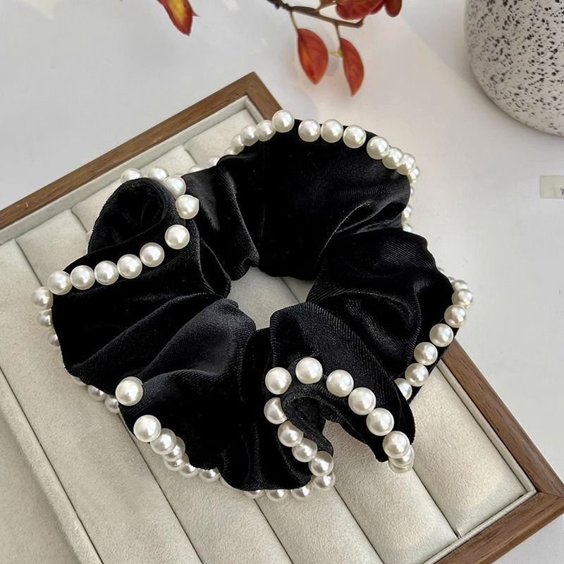 Velvet pearl hair tie, extra-large 2023 new style, high-end and elegant updo ponytail hair accessory, hair tie, hair flower accessory, hair clip Application Scenario
