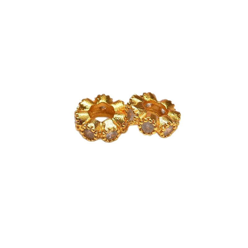 Fashionable style imitation gold color retention retro cloud pattern square four-leaf clover beaded bracelet, DIY accessory wholesale Item Picture