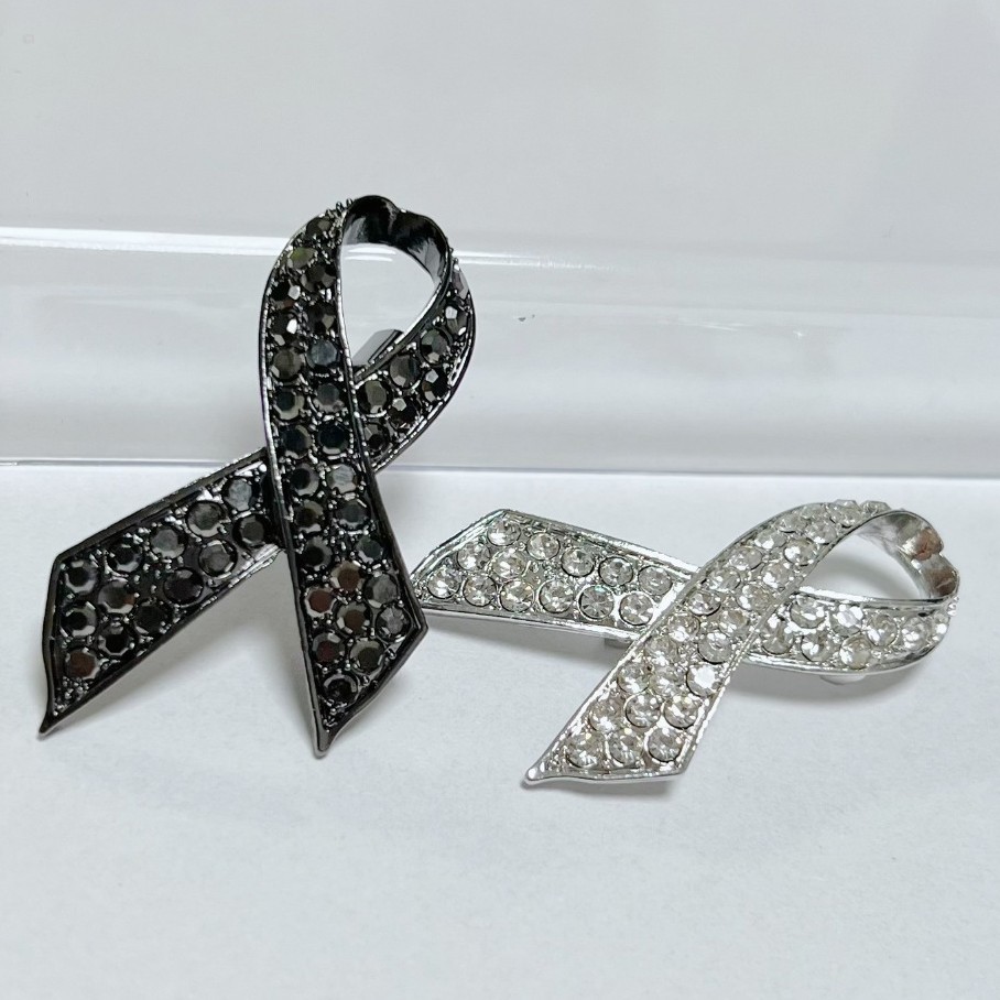 泰国黑白丝带蝴蝶结纪念胸花简约款悼念胸章饰品现货厂家直供衣饰胸针