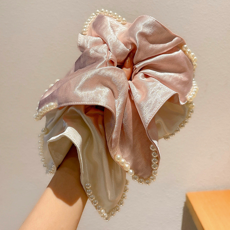 Luxurious pearl satin square scarf large hair band women's headwear 2025 new style high-end square hair band large intestine hair accessory
