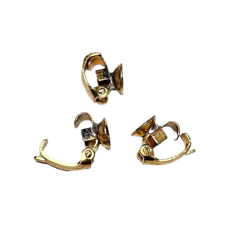 Non-fading DIY handcrafted jewelry accessories: necklace buckles, pendant buckles, ear clips, bead holders, bag buckles Item Picture