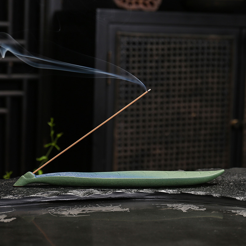 Ceramic vintage leaf incense stick, frosted green incense stick, Zen-inspired scented incense ornament, handicraft gift Application Scenario