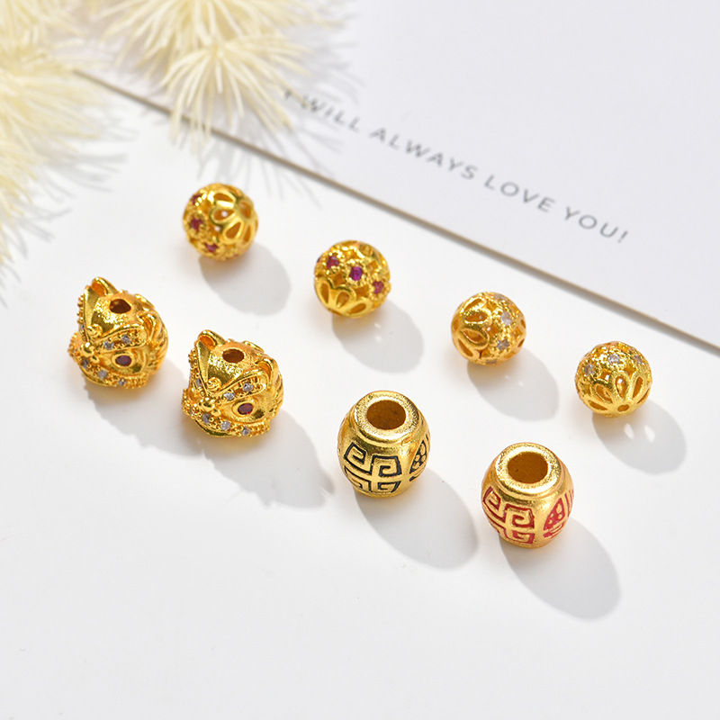 Vietnamese sand gold bracelets, beaded and interlocking beads, men's and women's through-hole, personalized and fashionable gold store bracelets, loose beads, jewelry accessories wholesale, gold foil flowers