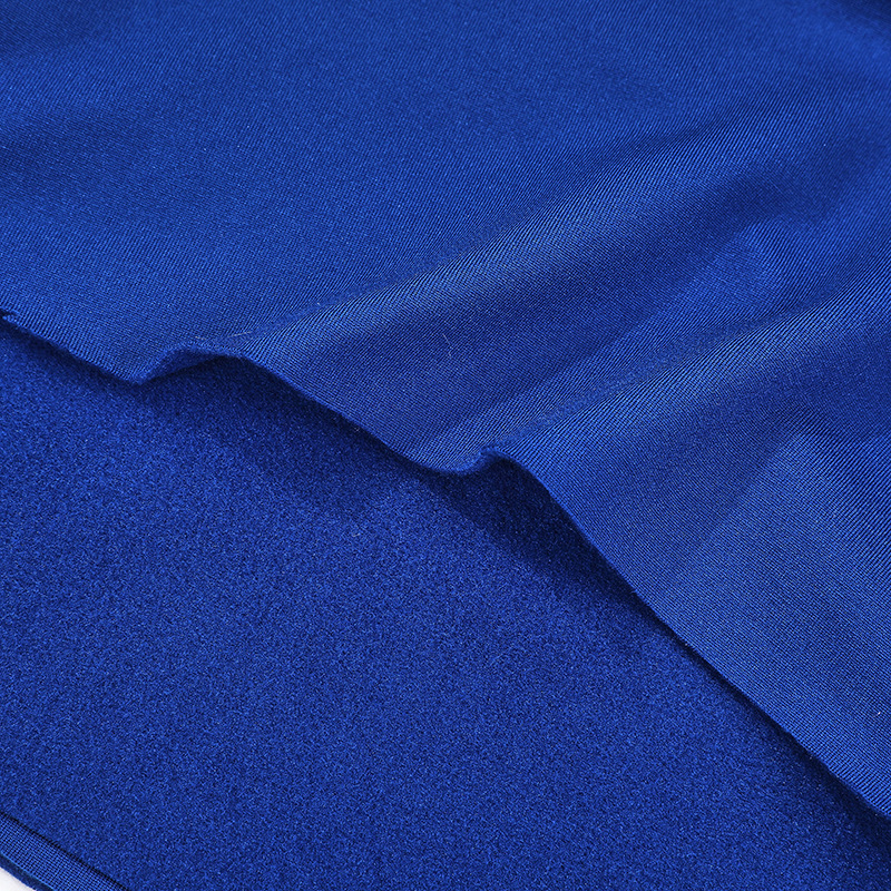 The source factory's autumn and winter milk silk textured thermal underwear fabric is dyed jacquard fabric and woven leather fabric details Picture