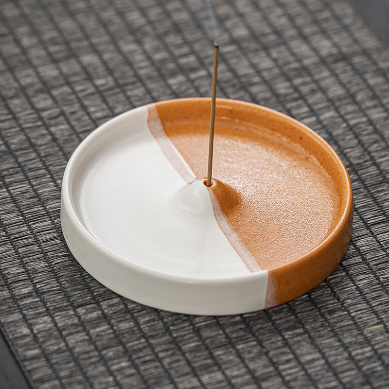 New creative incense stick, incense holder, incense tray, candlestick, ceramic aroma diffuser, agarwood, sandalwood, home decoration, decorative tray Application Scenario