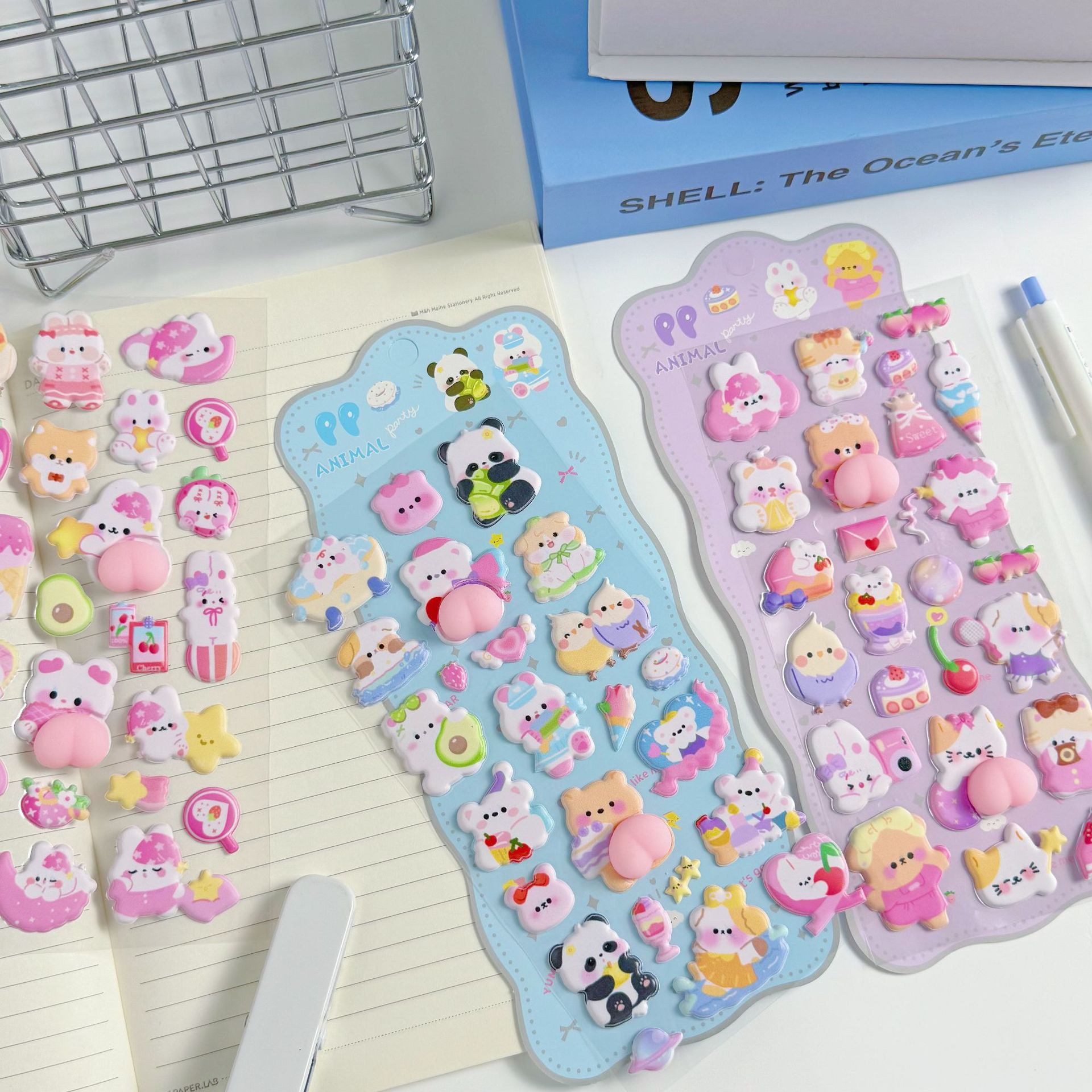 3D soft and cute furry animal children's stickers, adorable rabbits and bears, hand-decorated phone cases, stickers, accessories and fun decorative items Application Scenario