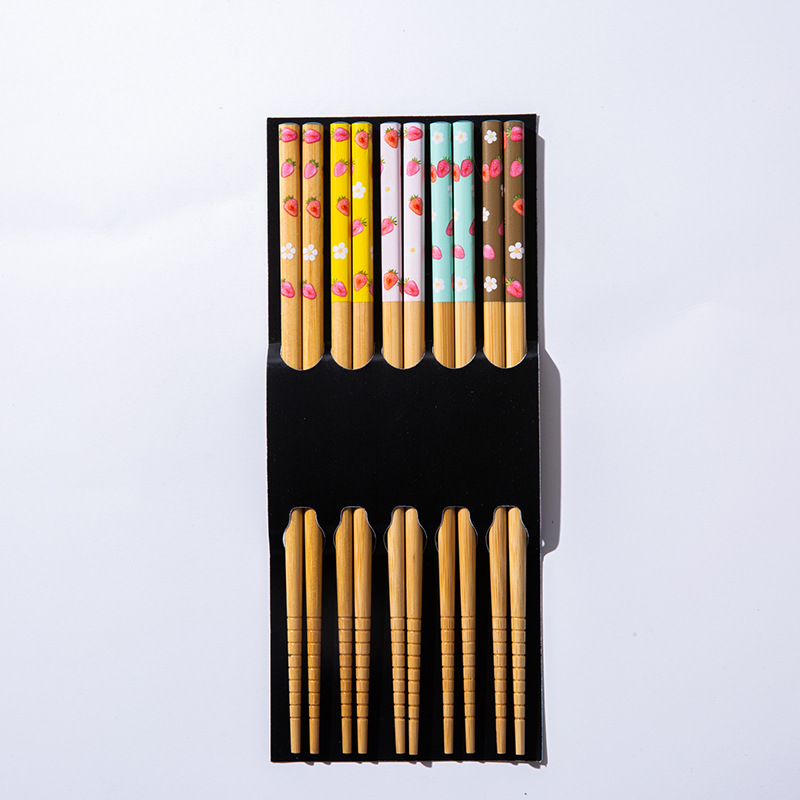 Strawberry country-style high-end glazed printed bamboo chopsticks, household premium anti-mold high-end daily necessities tableware Item Picture