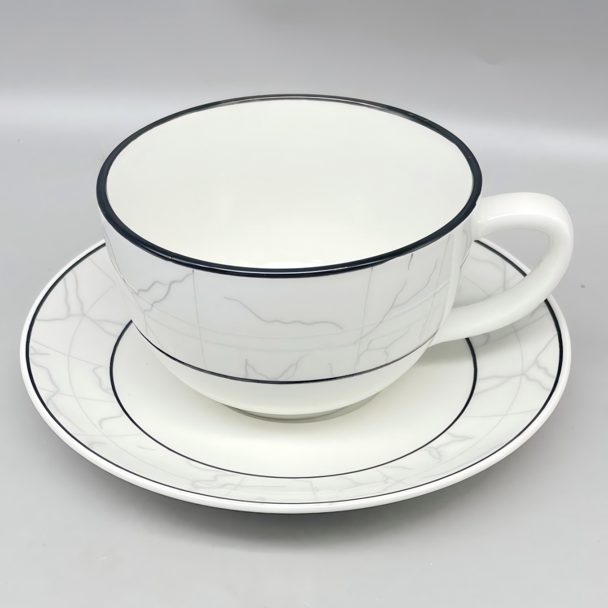 Cross-border bestseller British-style bone China coffee cup and saucer set, court-patterned high appearance level gift ceramic tea cups