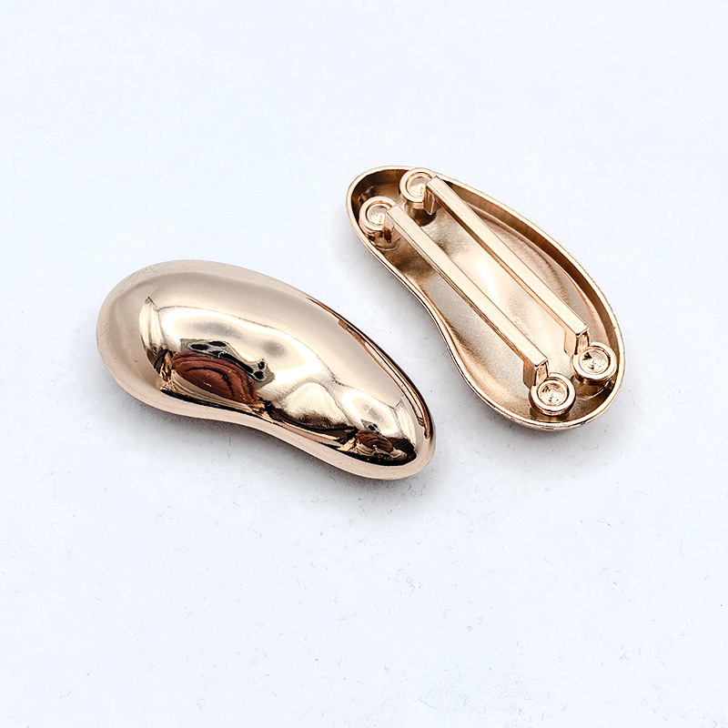 Factory direct sales of zinc alloy silk scarf buttons for women's irregular-shaped clothing accessories and swimsuits, chest buttons details Picture