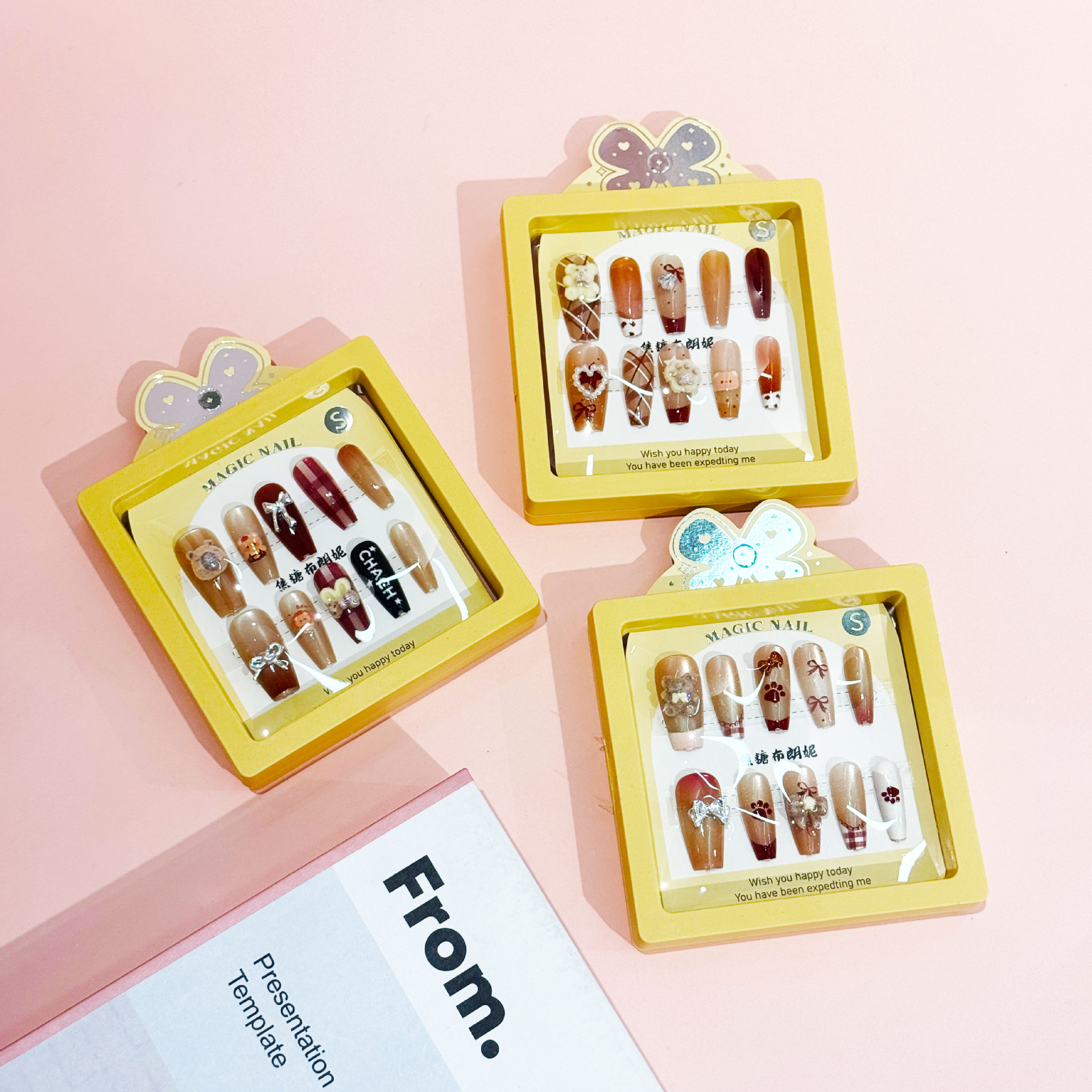 New caramel croissant cookie wearable with a gradient gradient, detachable handcrafted nail art in stock details Picture