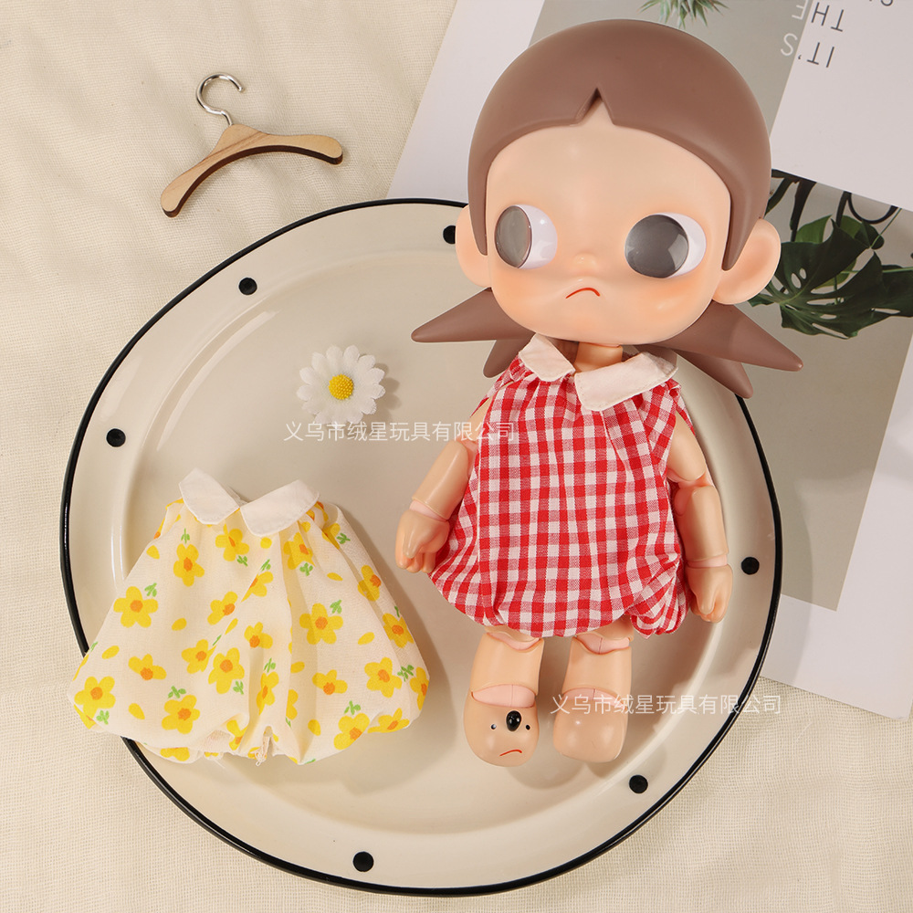 10cm baby dress of Sister Gazi with a doll collar and flower bud skirt in stock. Cute and trendy blind box dolls for dressing up and replacement details Picture