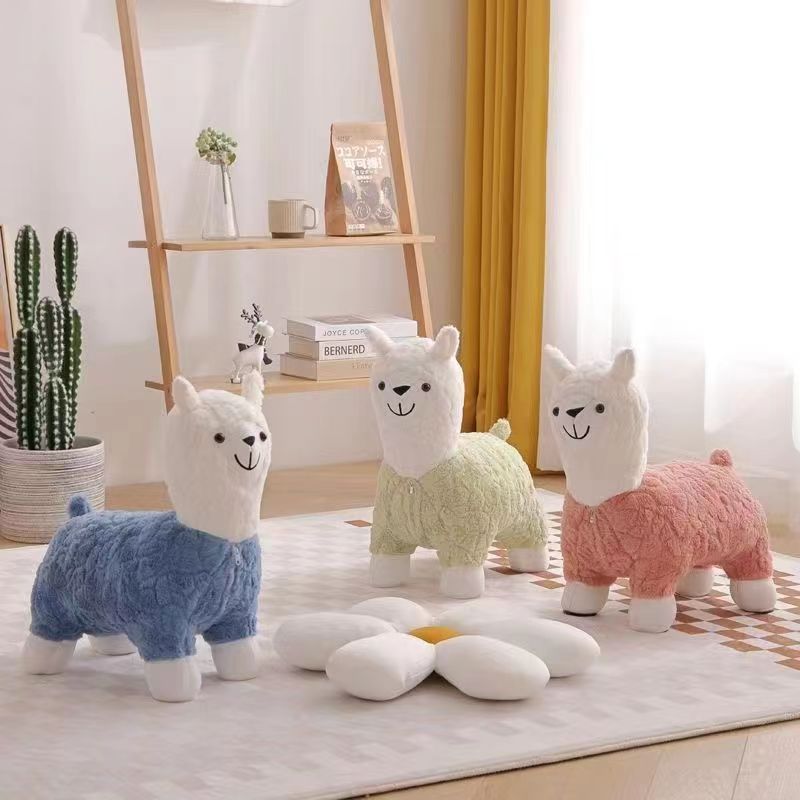 小号羊驼公仔座椅毛绒坐凳客厅落地摆件网红小凳子