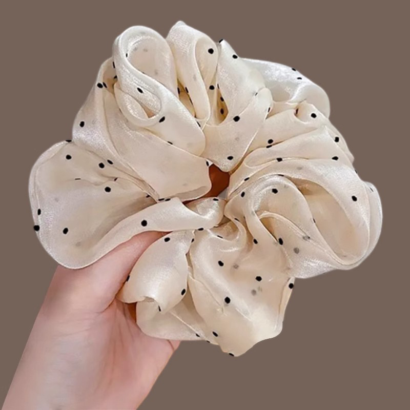 Pearlescent yarn French polka dot hair tie gradient style ponytail circle bun hair accessory new fat intestine hair accessory Application Scenario