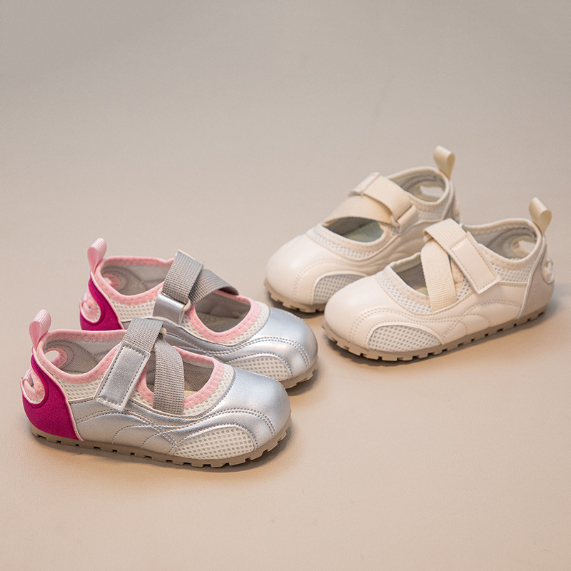 Spring 2025 new children's and girls' sports and casual shoes, Korean style, stylish and versatile, soft-soled comfortable sandals, baby shoes, children's shoes