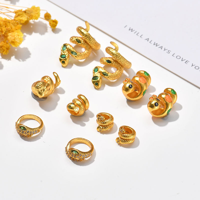 高级感静俏欧美沙金铜蛇戒指小众风开口指环饰品跨境手工配件批发