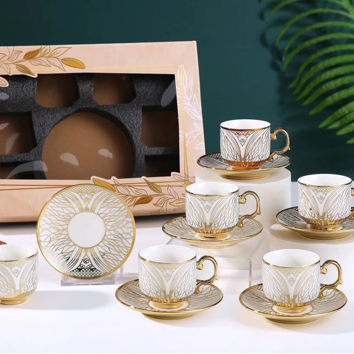 European-style electroplated ceramic coffee cup and saucer set, simple cross-border afternoon tea, wholesale cups for foreign trade gifts Application Scenario