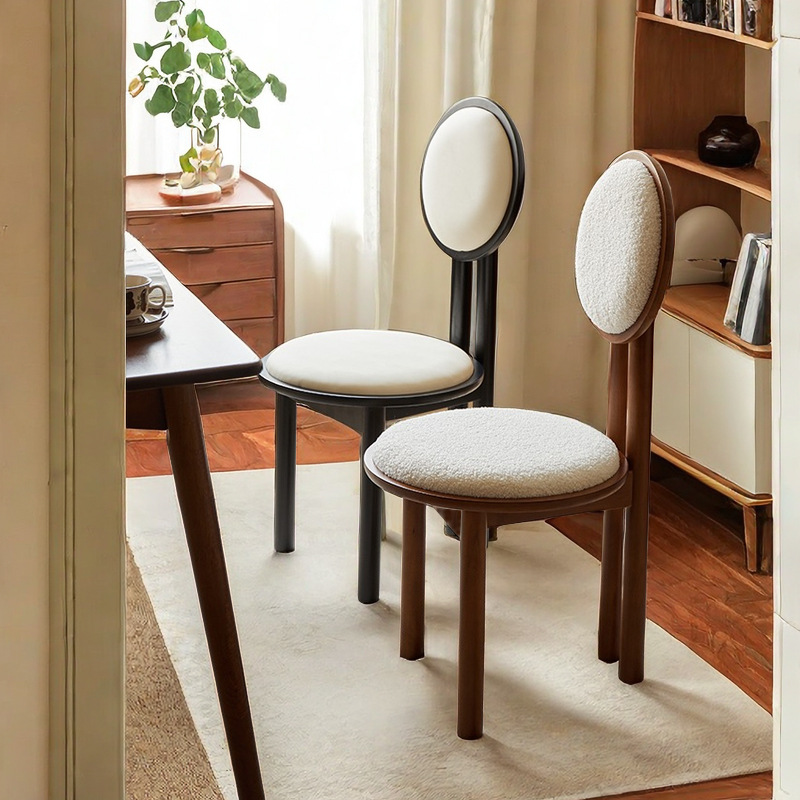 Star French cream-style vintage solid wood dining chair backrest designer light luxury casual sofa chair home decoration living room furniture details Picture