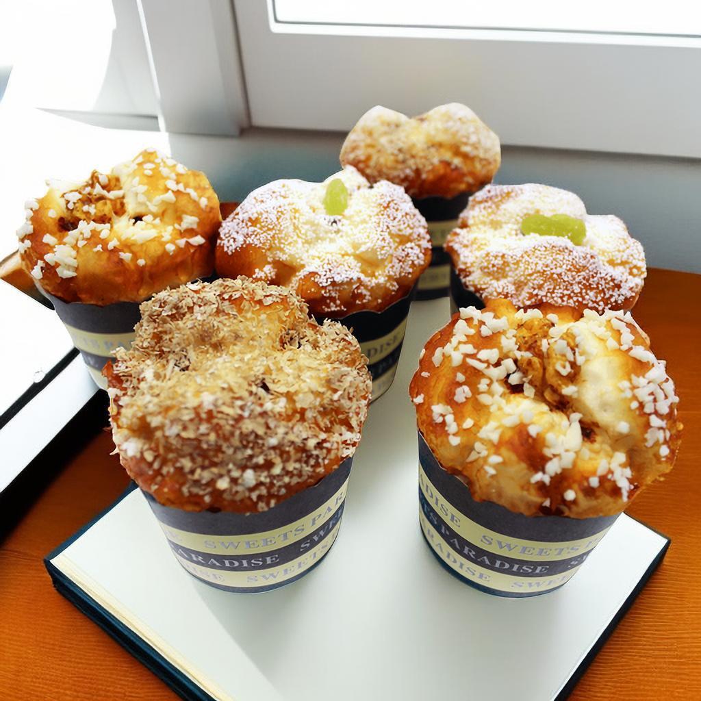 Butter cupcakes, fridge magnets, food models, creative home decorations, BCC-F photography sets, preferred packaging containers for foreign trade, paper cup ornaments details Picture