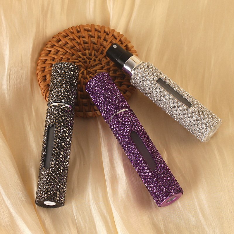 Cross-border diamond-encrusted 8ml perfume sub-bottle bottom self-pump portable spray high appearance level filling bottle beauty and daily chemical packaging details Picture